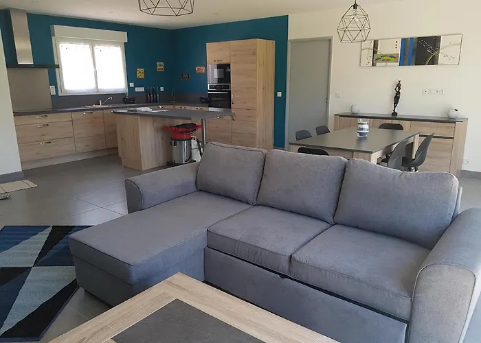 Maison Les Ecloses * Chailloue